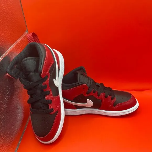 JORDAN 1 MID 12C