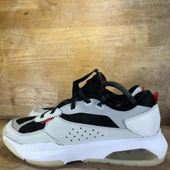 Jordan Air 200E Mens Size 10 Shoes Sneakers Summit White Black DC9836-100
