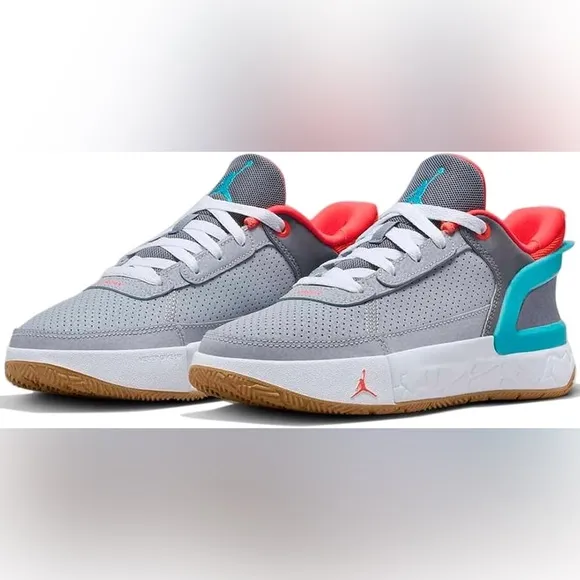 Jordan Chapter 1Boys' Grade School/Shoes/Performance Basketball Shoes
