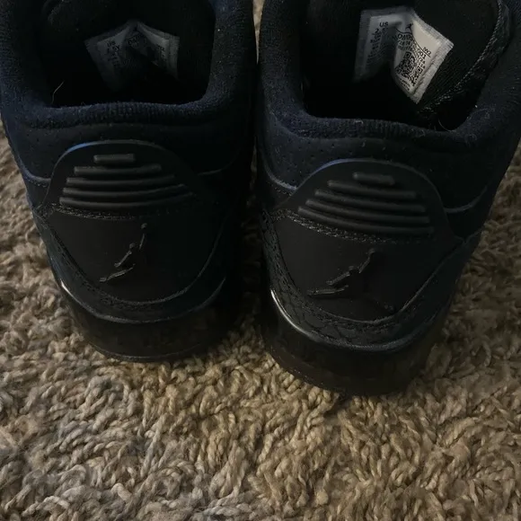 Jordan Retro 3 Black Sneakers Size 2.5