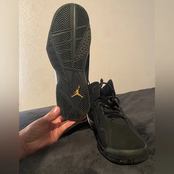 Jordan True Flight- Youth Boy’s Basketball Shoes