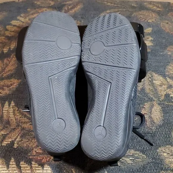Jordan Reveal GS Basketball Shoes All Black- Size 6.5Y