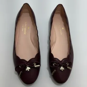 Kate Spade || Woman’s Priya Flat Shoes In Cherrywood size 6.5 (bx#8)
