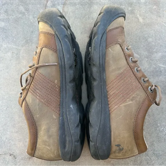 Keen Austin Shitake Pedal 1247 Leather Men's 10.5 Commuter Cycling Shoes READ
