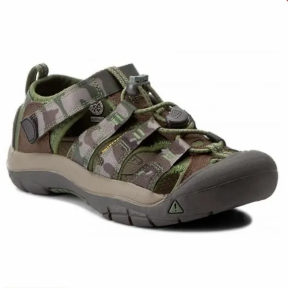 Keen Men’s Size 7 Newport H2 Sports Sandals Outdoor Hiking Washable Shoes Camo