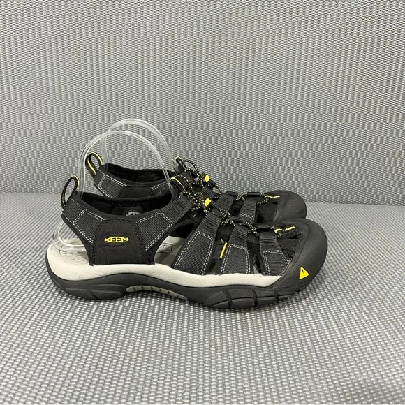 Keen Newport H2 Sandals Men’s Outdoor Hiking Shoes Size 10 1001907 Black Yellow