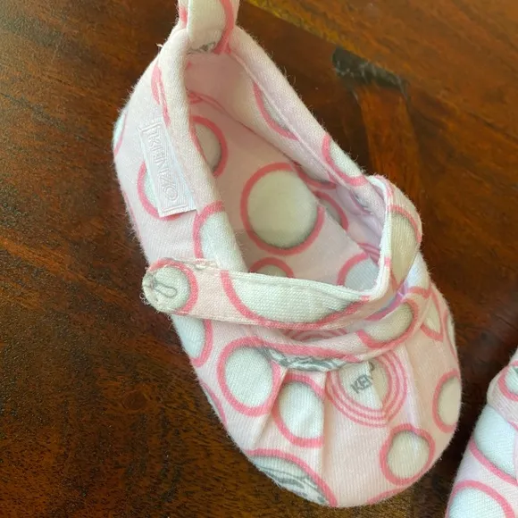 Kenzo baby girl soft shoe w/velcro