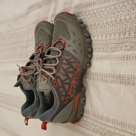 La Sportiva Bushido II Trail Running Shoes Outdoor Performance Sneaker Womens 8
