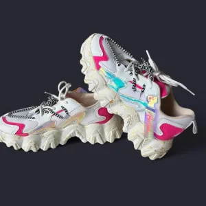 Like New- Barbie Chunky Dad Platform Sneakers (worn once) size 26/ (9)