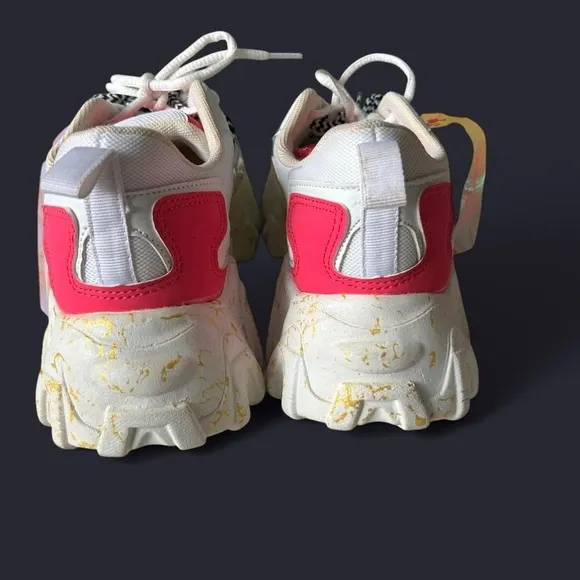 Like New- Barbie Chunky Dad Platform Sneakers (worn once) size 26/ (9)