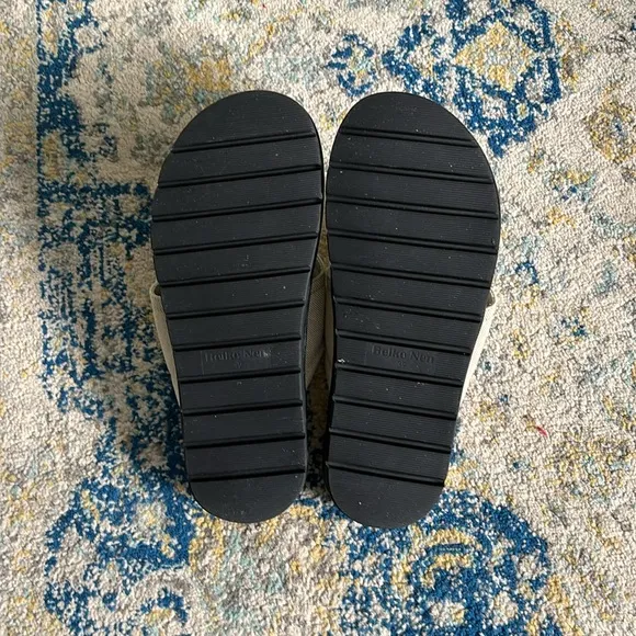LIKE NEW Reike Nen Padded Denim Sandals Tan Flip Flops Neutral Size 39 US Size 9