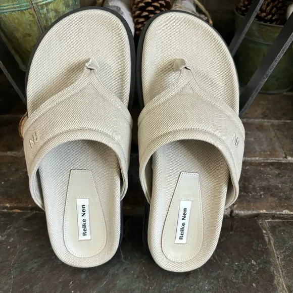 LIKE NEW Reike Nen Padded Denim Sandals Tan Flip Flops Neutral Size 39 US Size 9