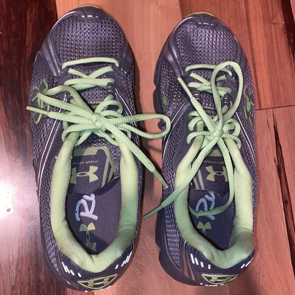 LIKE NEW- UNDER ARMOUR PROPHET 2 DCE PERFORMANCE RUNNING SHOES ~ WOMENS 6.5