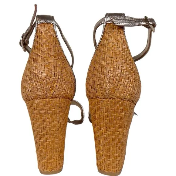 LILLY PULITZER Amber Lynn Straw Sandal Size 10 High Block Heel Shoes Gold Trim