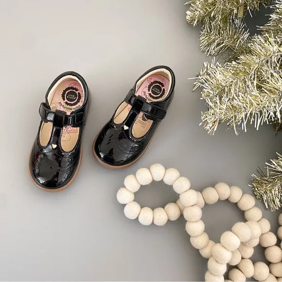 LIVIE &amp; Luca Amica Patent synthetic Leather Kids Shoes size 11 Black NWT in box