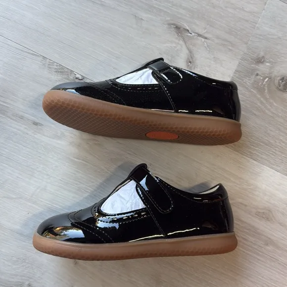 LIVIE &amp; Luca Amica Patent synthetic Leather Kids Shoes size 11 Black NWT in box