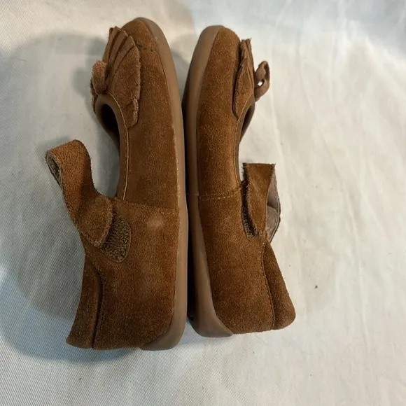 Livie And Luca Willow Flats Moccasin Mary Jane Camel Leather Shoes Girls size 8