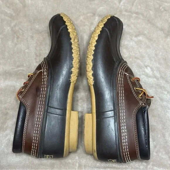 L.L. Bean Waterproof, Mud proof Gum sole Lace Up Bean Boots Shoes Size 10 N
