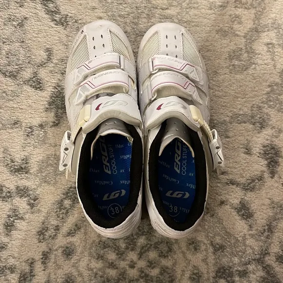 Louis garneau cycling shoes with delta cleats