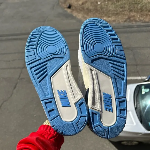 Low 2s Size 9 brand new dead stock