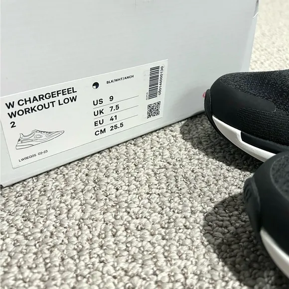 LULULEMON Chargefeel 2 Low Workout Shoes, Size 9