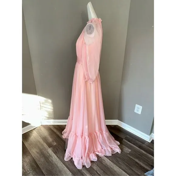 MAC DUGGAL CHIFFON RUCHED ILLUSION RAGLAN SLEEVE RUFFLED GOWN SIZE US 6