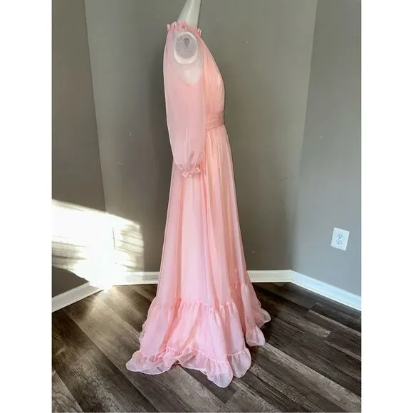 MAC DUGGAL CHIFFON RUCHED ILLUSION RAGLAN SLEEVE RUFFLED GOWN SIZE US 6