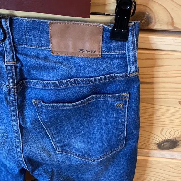 Madewell 9&quot; High-Rise Skinny Jeans in Bonita Wash Side-Slit Edition Size 25