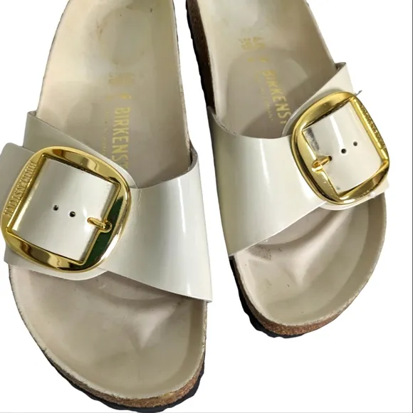 MADRID BIG BUCKLE HIGH SHINE In ECRU ...Size 9