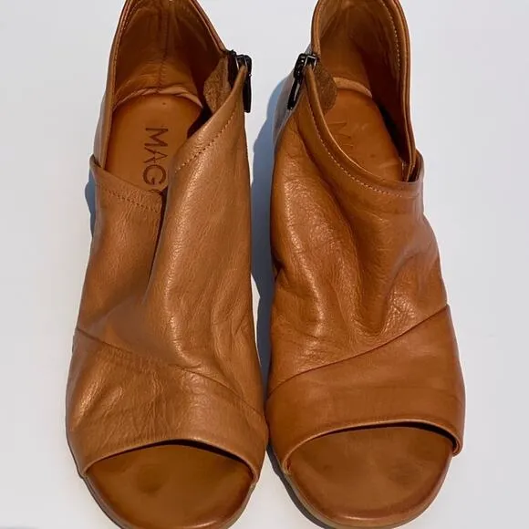 Mago cognac tan 38 7 - 7.5 leather sandal low heel peep toe booties ankle boot