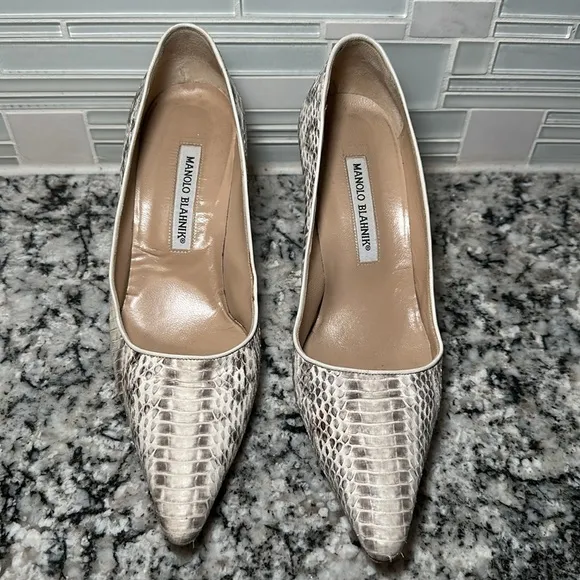 Manolo Blahnik Snakeskin Heels - 37.5