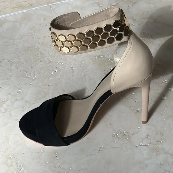 MARCIANO leather New shoes high heel size 5-1/2