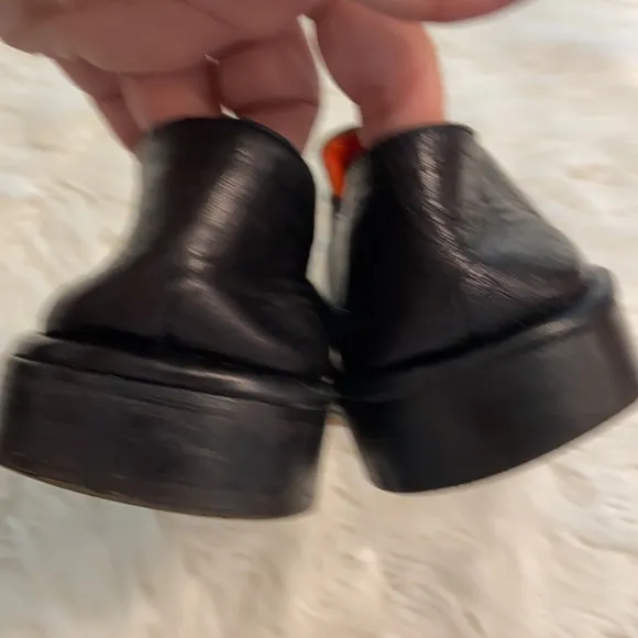 Mark Neson Man Italian Leather Shoes size 13 please see all photos