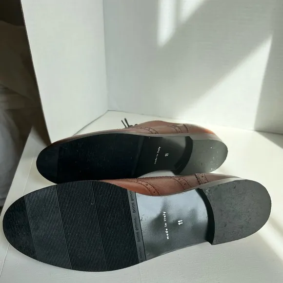 Massimo Matteo Leather Shoes. Wingtip, Made in Italy, size 11, EUC