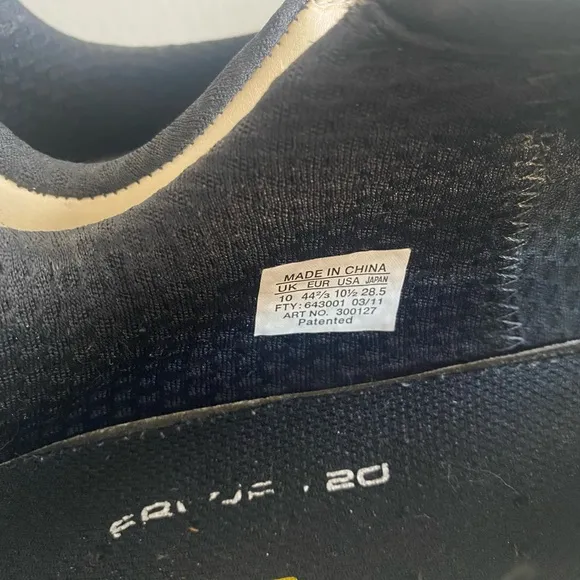Mavic Black and White Cycling Shoes 10-5