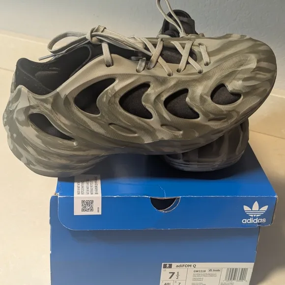 Men's Adidas Adifoam Q Lifestyle Shoes, Olive &amp; Gray Size