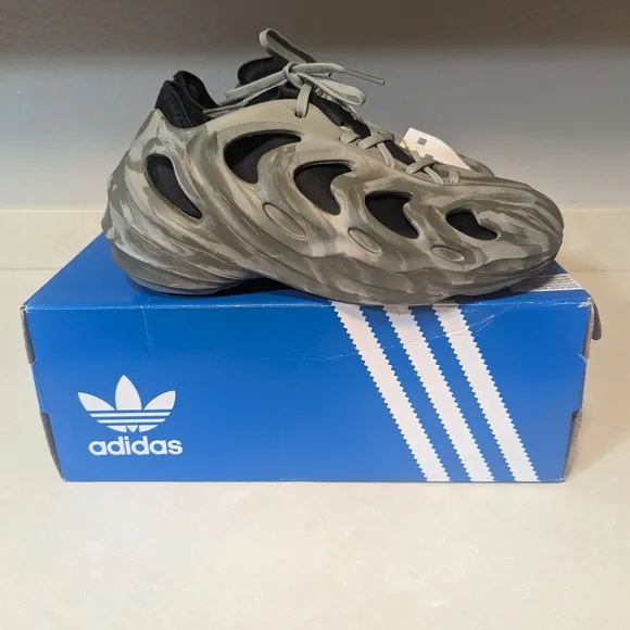 Men's Adidas Adifoam Q Lifestyle Shoes, Olive &amp; Gray Size