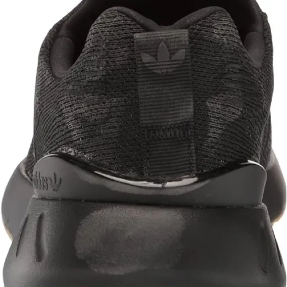 Mens Adidas Swift Run 22 Shoes, goes with everything! End Plastic Waste. NWT