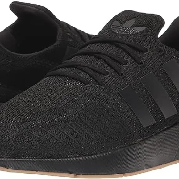 Mens Adidas Swift Run 22 Shoes, goes with everything! End Plastic Waste. NWT