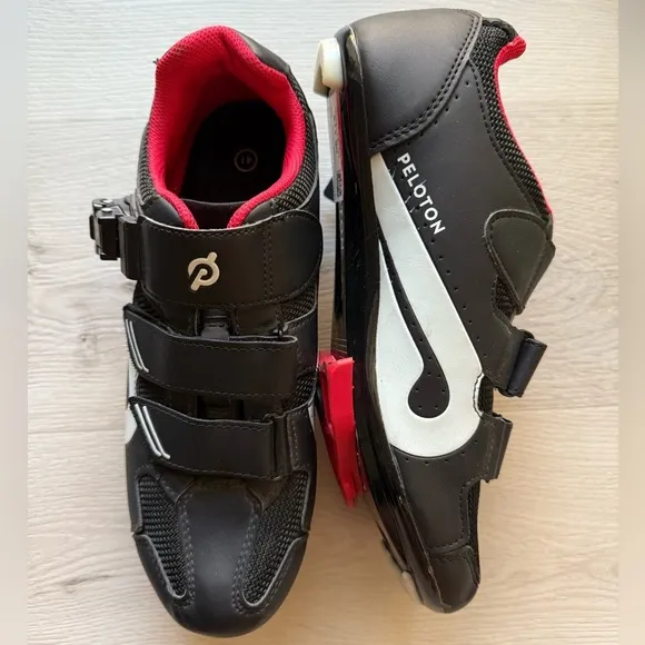 Men’s Peloton Red and Black Cycling Shoes Size 41