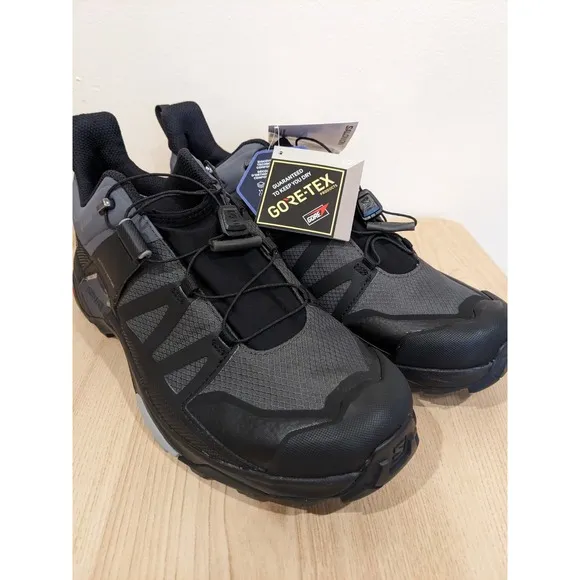 Men's Salomon X Ultra 4 GTX Hiking Shoe Size 11