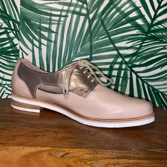 Mephisto Coleta Mary Janes Taupe Silver Lightweight Shoes Women’s 9