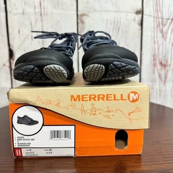 MERRELL Bare Access Arc 3 Women’s Zero Drop Running Shoes in Size 6 black silver