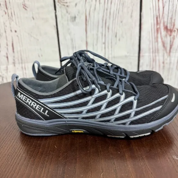 MERRELL Bare Access Arc 3 Women’s Zero Drop Running Shoes in Size 6 black silver