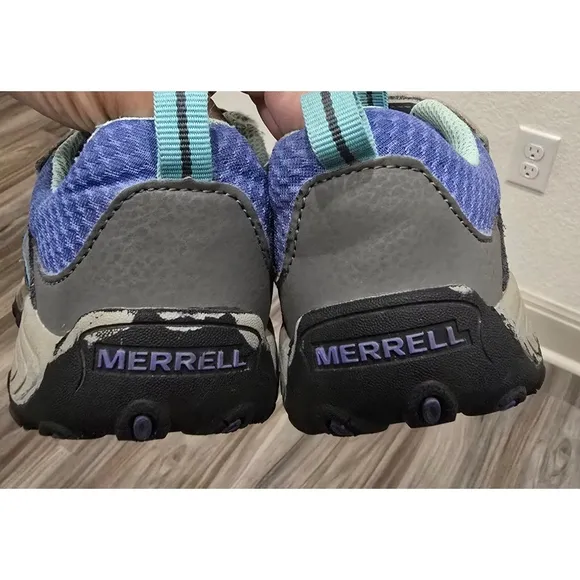 Merrell Kids Trail Chaser Outdoor Sneakers - Easy On/Off - Size 2.5