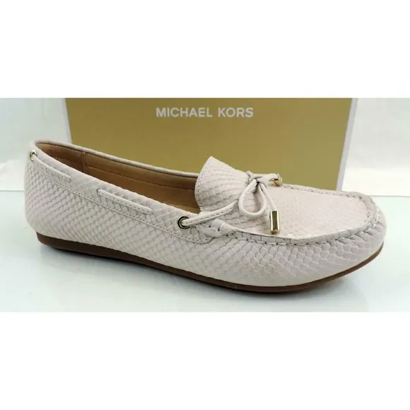 Michael Kors SUTTON Moccasin Flat Shoes Embossed Leather Light Cream