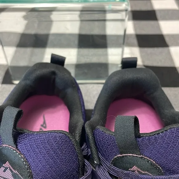 MINT! Altra Women's Lone Peak 7 Trail Running Shoe Size 9.5 AL0A7R7G DarkPurple