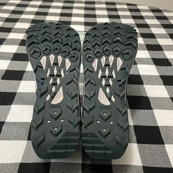 MINT! Altra Women's Lone Peak 7 Trail Running Shoe Size 9.5 AL0A7R7G DarkPurple