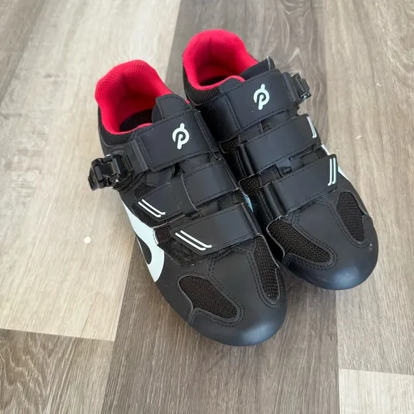 MINT Peloton Cycling Shoes - Size 40 Women’s US Size 9 Men's 7 Black Red