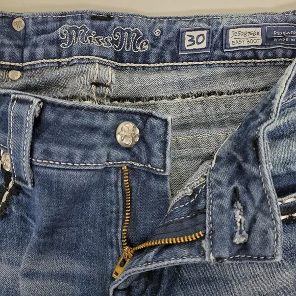 Miss Me easy boot cut JE5087E6R rhinestone embroidered bling jeans size 30